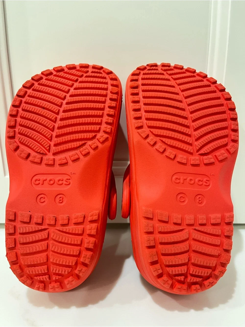 CROCS Kids' Floral Cutout Clog - Red - Size 8